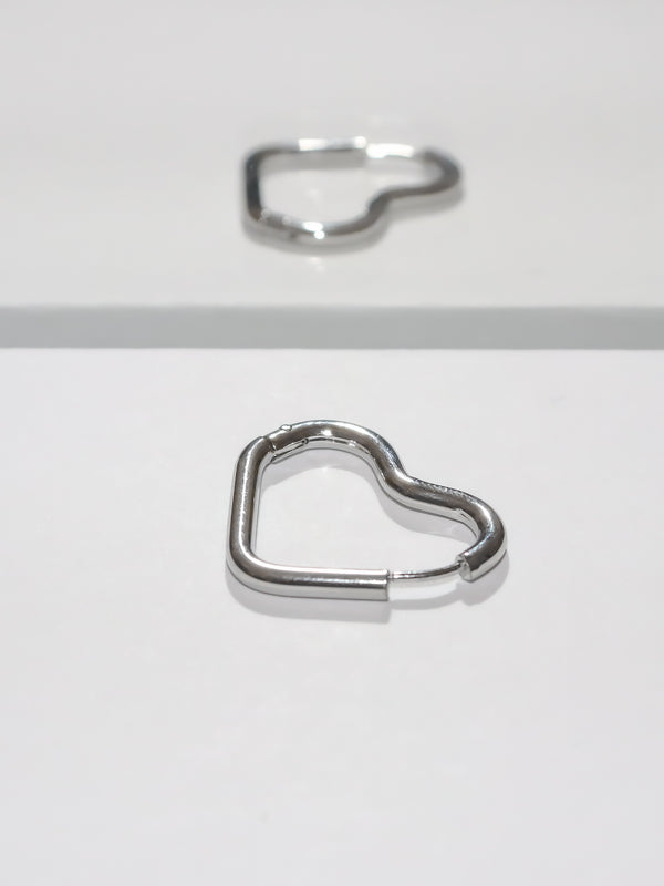 MODESPOT DESIGN waterproof heart shape earring 2.5*20.5*26mm